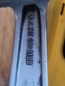 Mercedes R 18 A2124010300 - 4