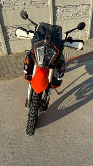 KTM 890 Adventure R 2023 v Top Stave - 4