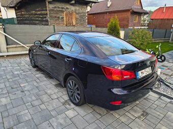 Lexus IS220d - 4