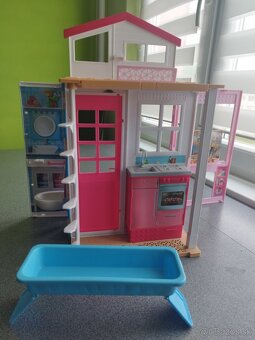 Barbie domček - 4