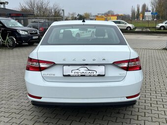 Škoda Superb 2.0 TDI SCR Ambition 4x4 DSG - 4