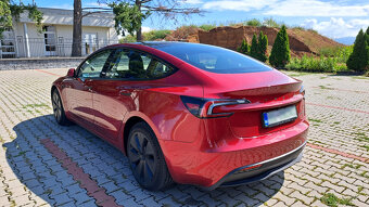 Tesla Model 3 Highland Long Range AWD - 4