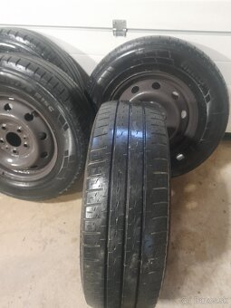 215/70r15c - 4