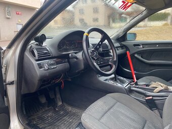 BMW E46 330d drift - 4