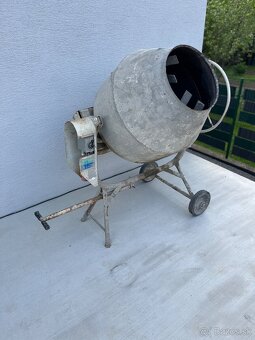 Miešačka betónu SM150 - 4