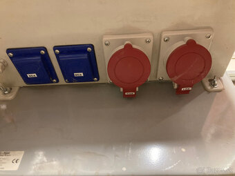 Stavebný elektrický rozvádzač - 4