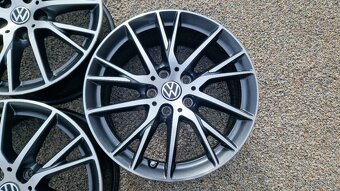 Alu disky VW Golf 7, 8 5x112 R17 - 4