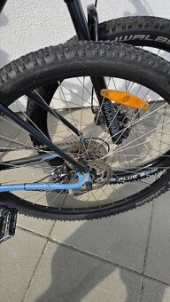 2x Specialized - 4