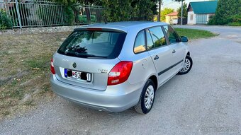 SKODA FABIA COMBI 2010 1.2 BENZIN 118000KM KUPENE NA SK - 4