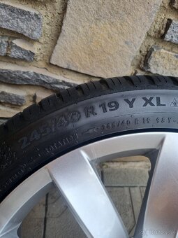 Celoročné pneumatiky continental 245/40 R19 - 4