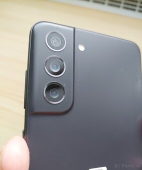 Samsung s21 FE - 4