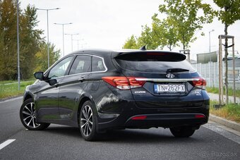 Hyundai i40 CW 1.7 CRDi A/T Premium / AJ NA SPLÁTKY / - 4