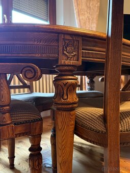 Predám jedálenský set – masívny malajský dub - 4