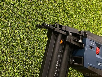 BOSCH GNH 18V-50 M PROFESSIONAL Akumulátorová klincovačka - 4