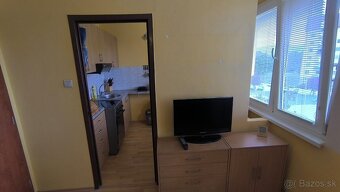 PRENÁJOM - 1-izb. byt - Martin - Ul. Majakovského - Ľadoveň - 4