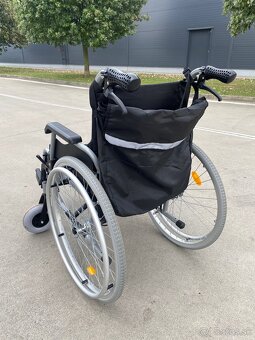 Invalidný vozík značky VITEACARE - 4