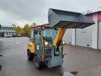 Stavebny stroj s TP a ŠPZ - 4