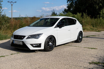 Seat Leon FR 2.0TDI 110kw Nová STK - 4