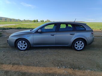 Alfa Romeo 159 1,9JTDm 110 kw, Sportwagon - 4