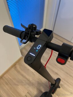 Xiaomi Mijia Electric Scooter M365 PRO - 4