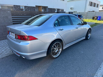 Honda Accord K24A3 - Type S (originál)
6/2006 - 4