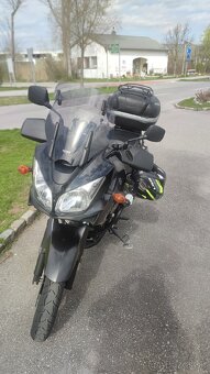Suzuki V-strom 650 - 4