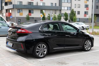 Hyundai Ioniq 1.6 HEV Style - 4