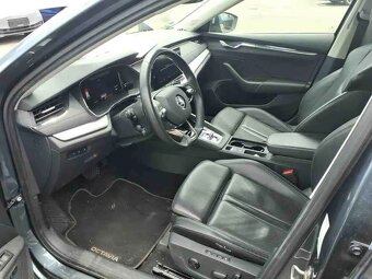 Škoda Octavia IV 2.0TDi DSG 110kW VIRTUAL/MATRIX/PANO/DCC - 4