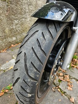 Yamaha XJR 1300 - 4