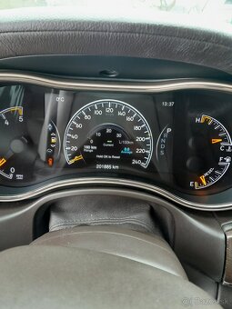 Jeep Grand Cherokee 3.0 184kw Summit - 4