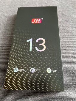 Displej na IPhone 13 - 4