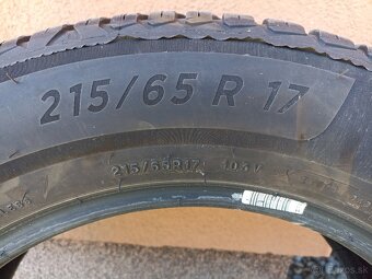 Michelin CrossClimate 2 215/65 R17 - 4