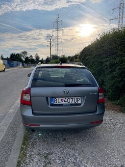 Predám Škoda Octavia Combi 1.6 TDI CR DPF Ambition - 4