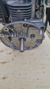 Motor ST 200 - 4