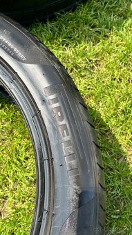 Pirelli 255/45 r19 letné - 4