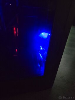 PC zostava 500e ( zvlast monitor 80e, PC 460e ) - 4