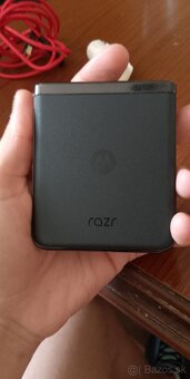 Motorola razr 40 ultra - 4
