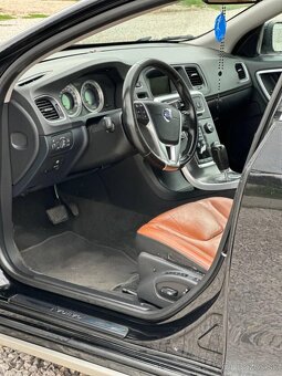 VOLVO s60 - 4