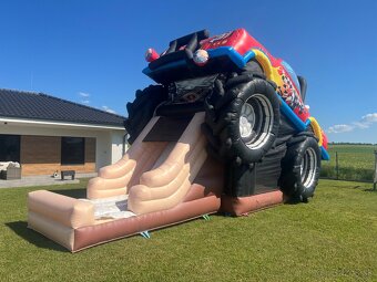 Skakaci hrad na predaj Monstertruck - 4