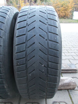 Pneumatiky Vredestein 215/60R16 zimné 2ks - 4