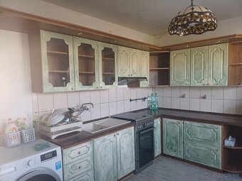 Kuchynská linka - 4