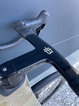 Factor Vam Ostro AXS Red - 4