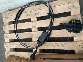 Čelní nakladač na traktor Case Maxxum - 4