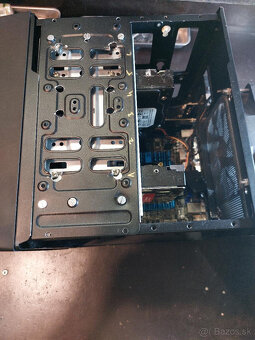 Domaci NAS Server (Intel Atom + Cooler Master ELITE 110) - 4