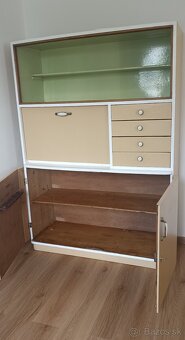 Kredenc z roku 1955 - 4