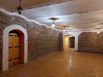 Bývalý bar v centre Košíc na prenájom - 4