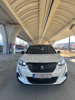 V záruke - Top výbava - Peugeot 2008 GT Line EAT 8 - 4