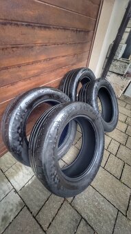 205/55R16 - 4