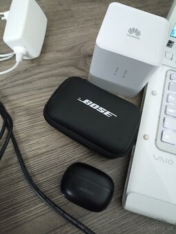 Krabica s elektro, balík vhodný aj na Homeoffice :) - 4