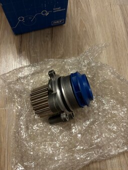 passat b6 2.0 tdi 16v cbab rozvodova sada + vodna pumpa - 4